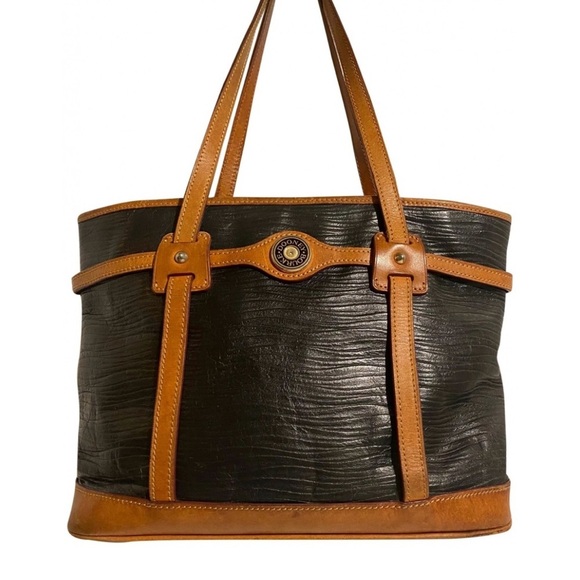 Dooney & Bourke Handbags - Dooney & Bourke Elegant Black and Brown Tote Bag